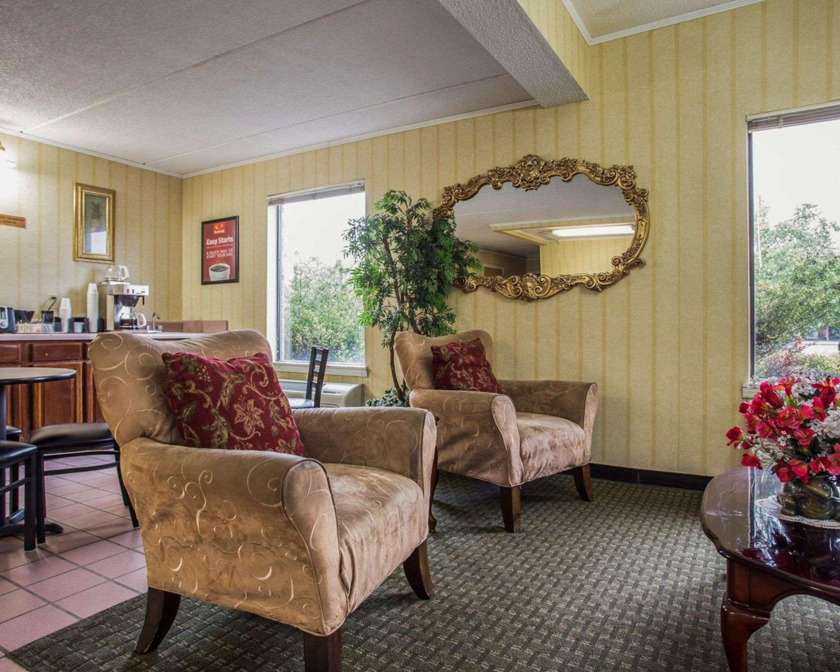 Econo Lodge Inn&Suites Lugoff Esterno foto